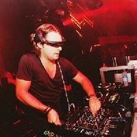 Axwell